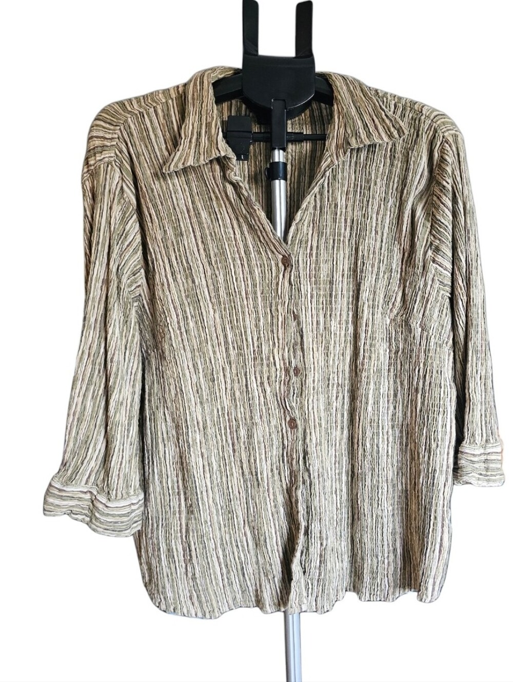 krazy kat Vertical Stripe Button-Front Shirt in Olive and Cream